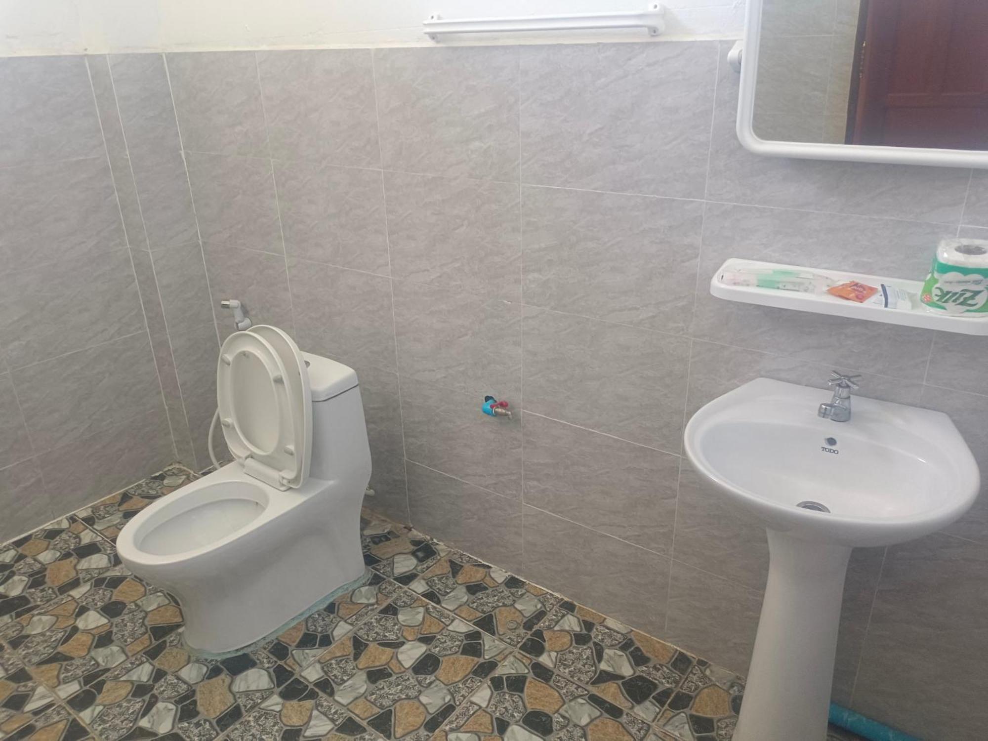 Dd Guesthouse Ванг-Виенг Экстерьер фото